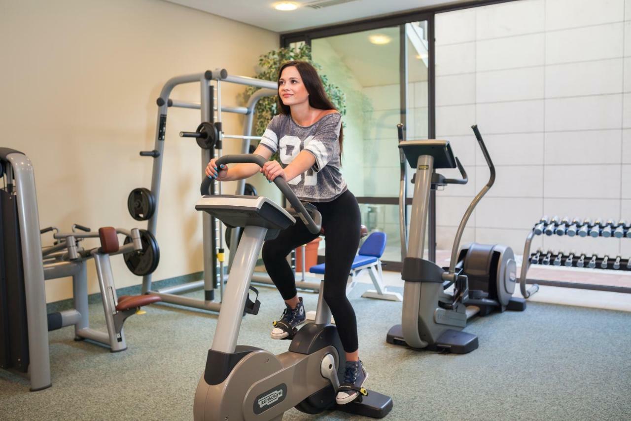 Bretanide Sport & Wellness Resort Bol Luaran gambar